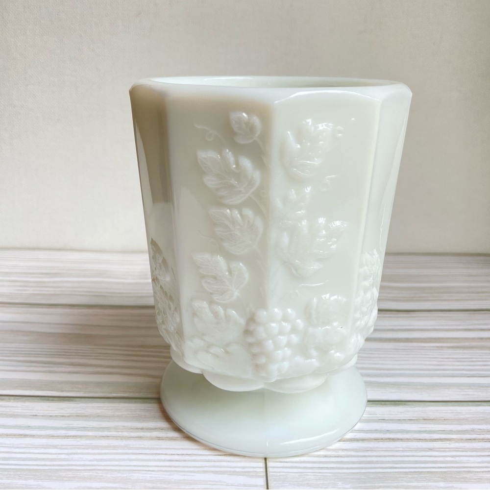Westmoreland white milk glass open sugar paneled footed grapes leaves vintage